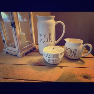 Rae Dunn - NWT Lg & Sm Pour & Salt & Pepper Bowls